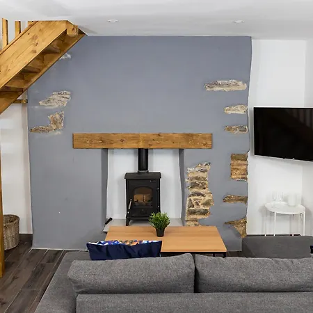 Shannon Castle Type C By Trident Homes Tatil Evi *